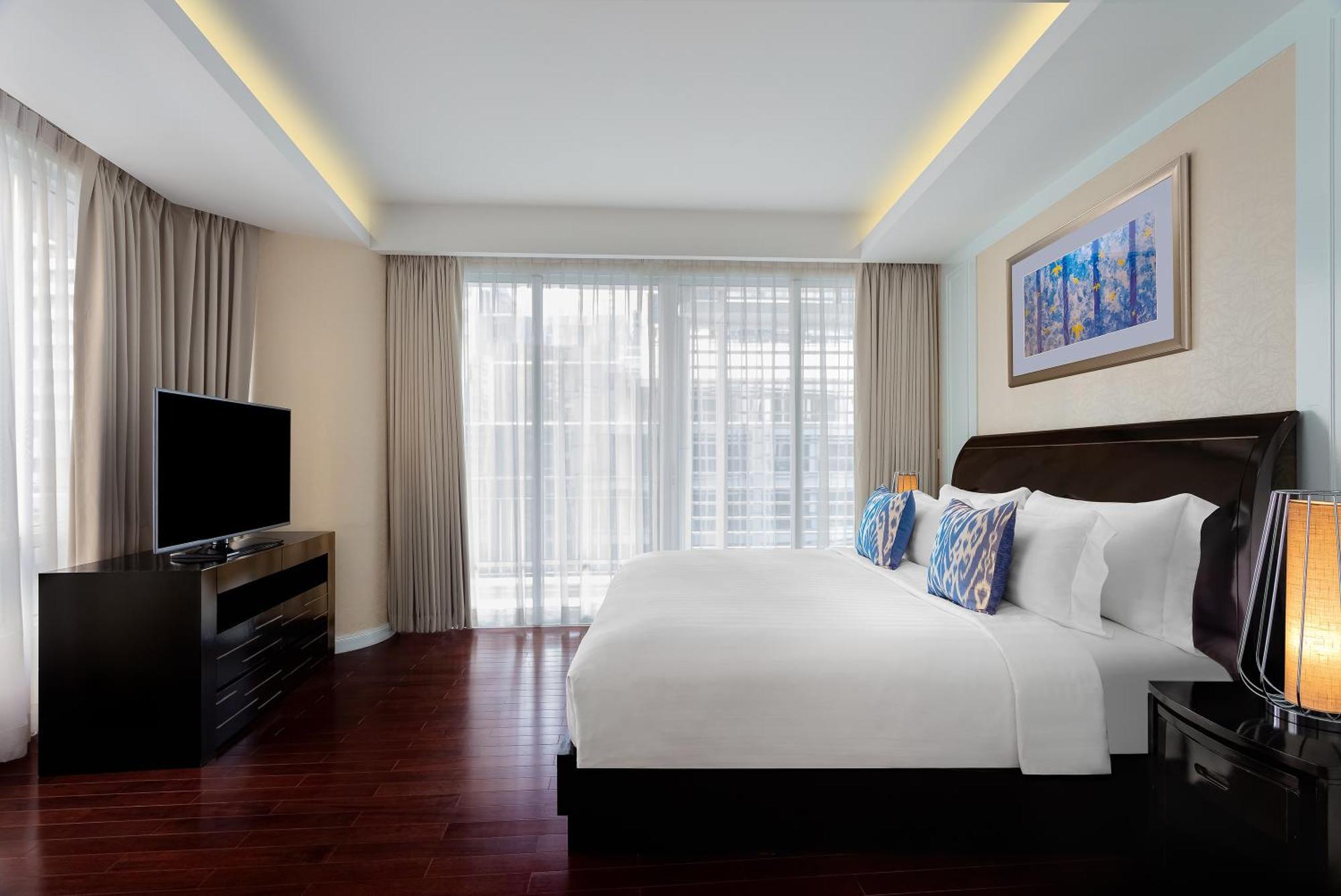Two-Bedroom Superior Suite Club Benefits
